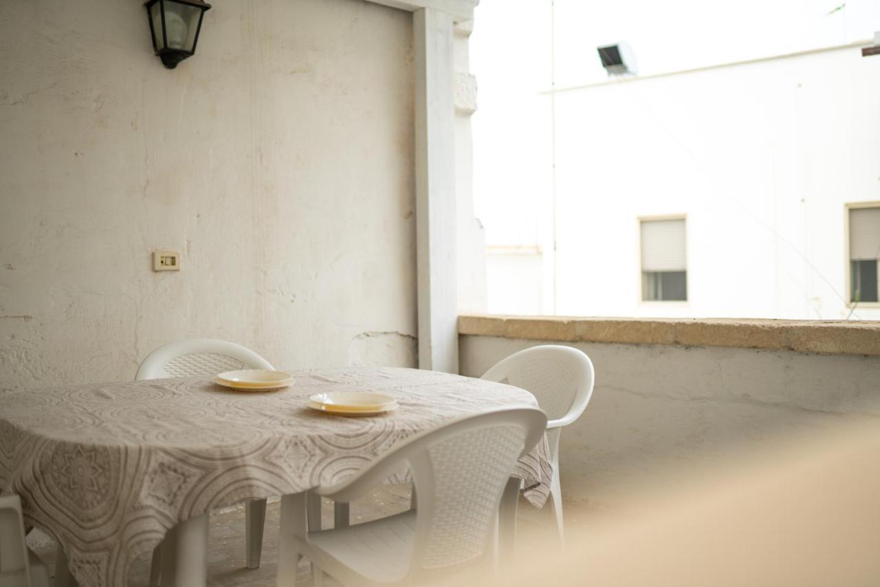 La Casa Di Andrea - Con Terrazzo Apartment โมโนโปลี ภายนอก รูปภาพ